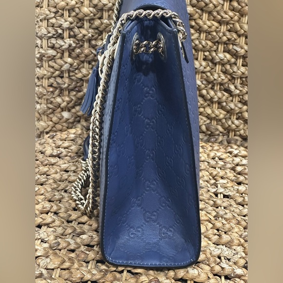 Gucci Emily Guccisima Tassel Bag - Picture 5 of 11